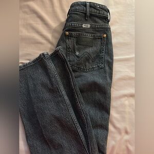 Wrangler jeans, used only twice! Size 25